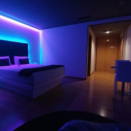 Motel Trebol 투이 외부 사진