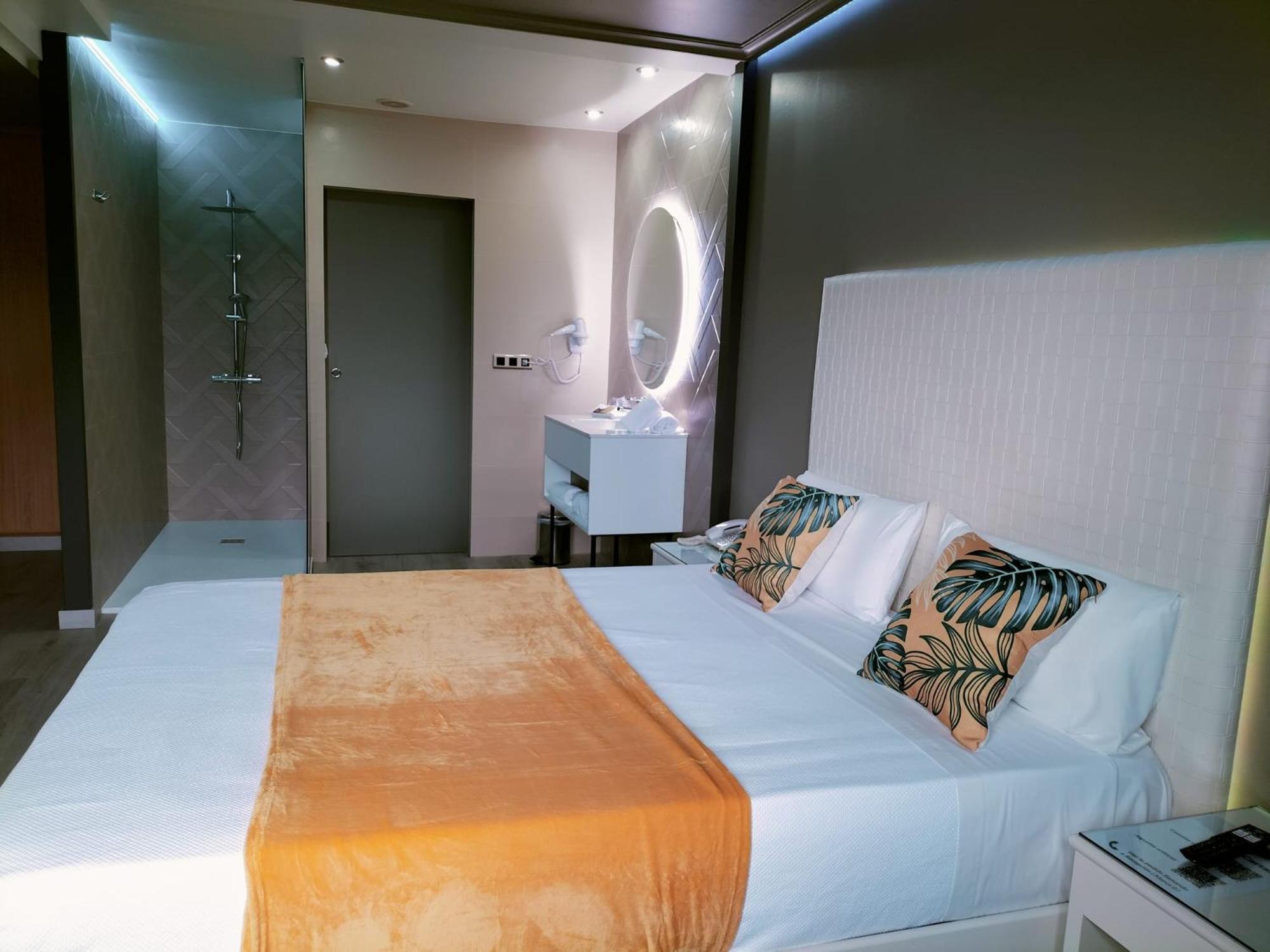 Motel Trebol 투이 외부 사진