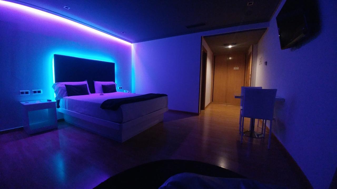 Motel Trebol 투이 외부 사진